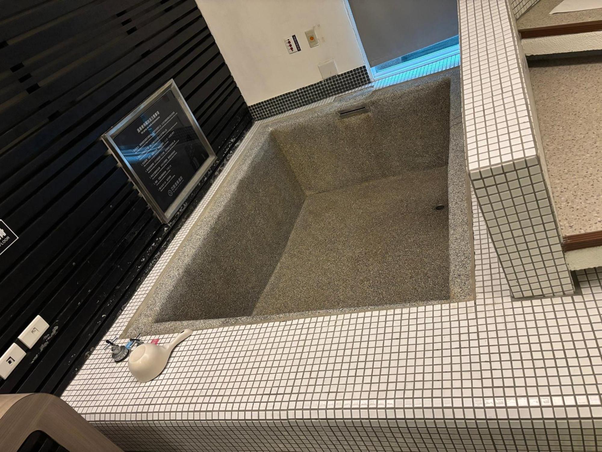 Ya Nold Hot Spring Hotel Csiaohszi Kültér fotó