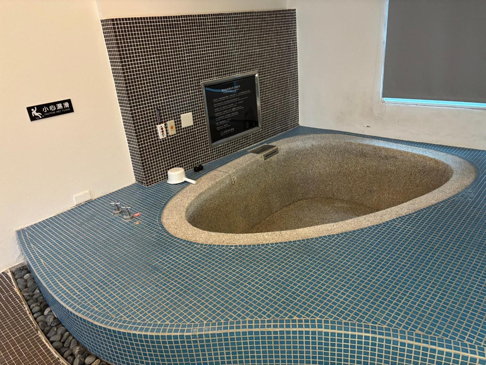 Ya Nold Hot Spring Hotel Csiaohszi Kültér fotó
